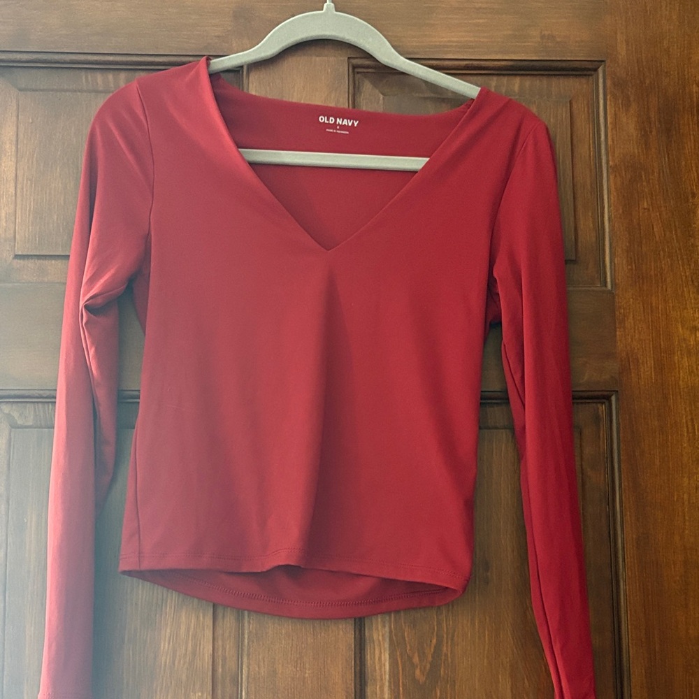 Old Navy Women's Deep Red Long Sleeve Top